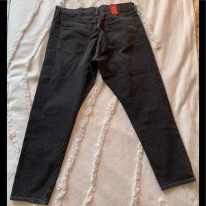 Never worn Levi’s Wedgie Black Jeans. Size 32.